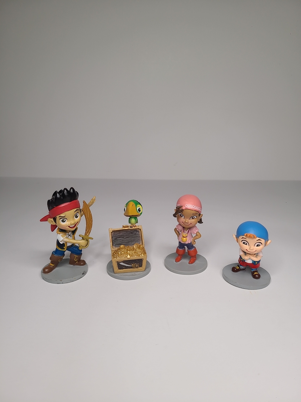 Disney Store Jake and the Never Land Pirates Figures Set of 4 with Bases
